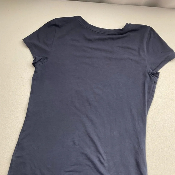 Women’s Lily Pulitzer small tee - Picture 3 of 5